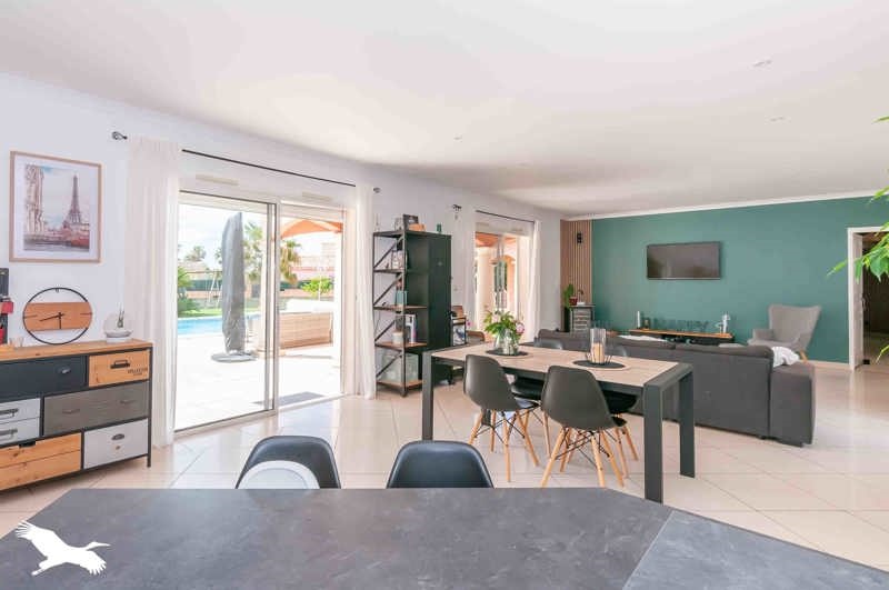 Vente Maison POUSSAN - 6 pièces -176 m² - (34560)
