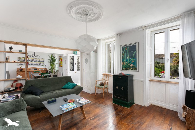 Vente Maison PLOUGUERNEAU - 10 pièces -225 m² - (29880)