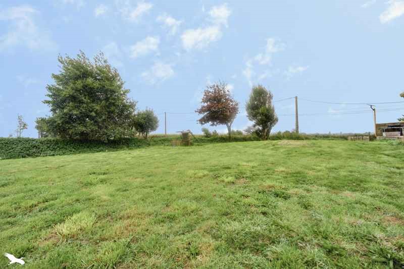 Vente Maison PLOUVIEN - 8 pièces -146 m² - (29860)