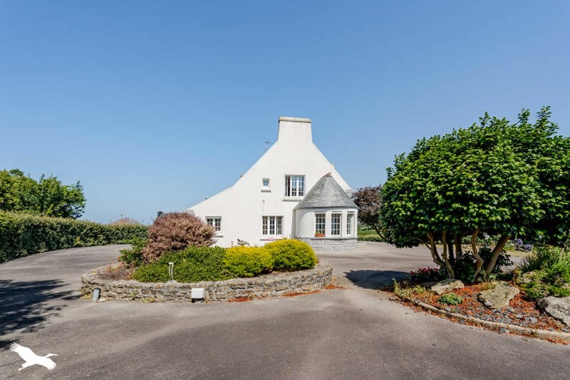 Vente Maison PLOUGUERNEAU - 6 pièces -191 m² - (29880)