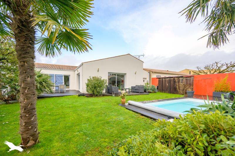 Vente Maison ST XANDRE - 5 pièces -120 m² - (17138)