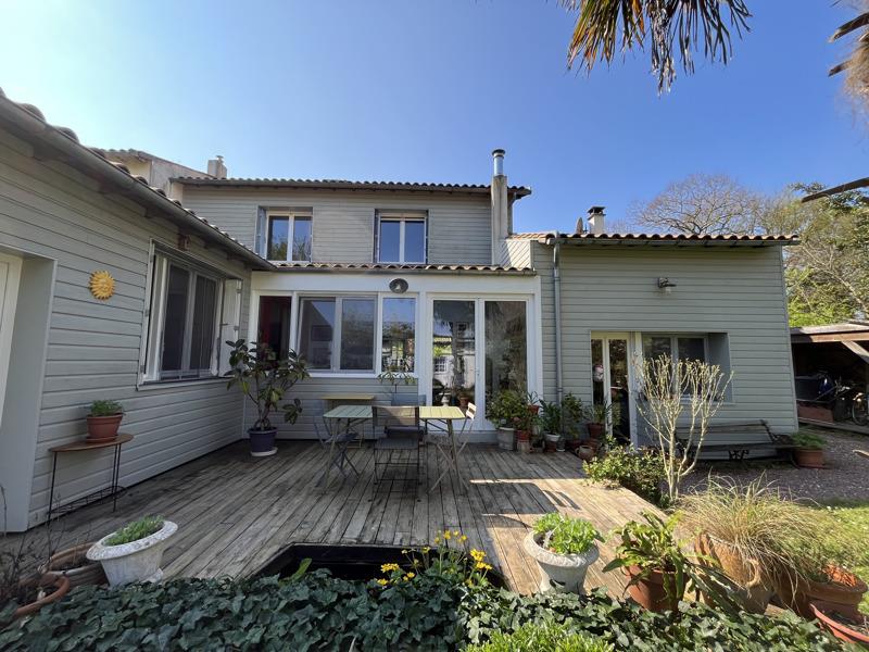 Vente Maison DOMPIERRE SUR MER - 9 pièces -183 m² - (17139)