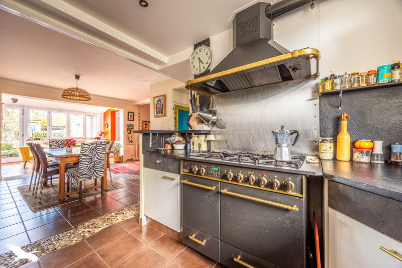 Vente Maison DOMPIERRE SUR MER - 9 pièces -183 m² - (17139)