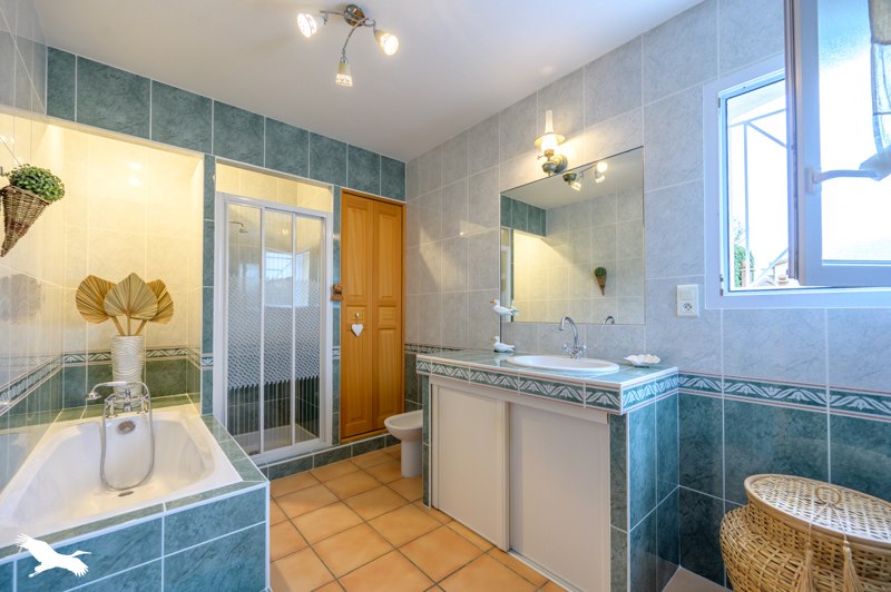 Vente Maison ST XANDRE - 5 pièces -120 m² - (17138)