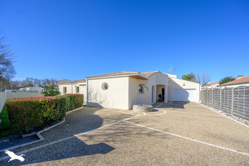 Vente Maison DOMPIERRE SUR MER - 6 pièces -154 m² - (17139)
