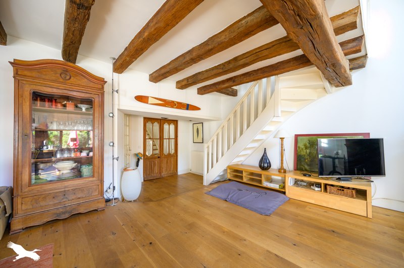 Vente Maison PUILBOREAU - 6 pièces -210 m² - (17138)