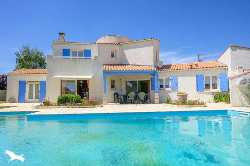 Vente Maison PUILBOREAU 17138 7 pièces - 172 m²