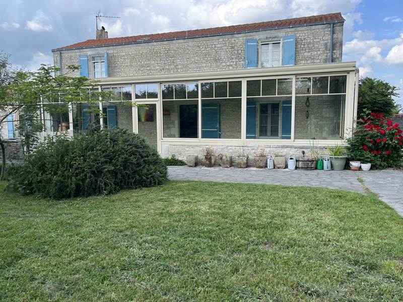 Vente Maison ST XANDRE - 9 pièces -204 m² - (17138)