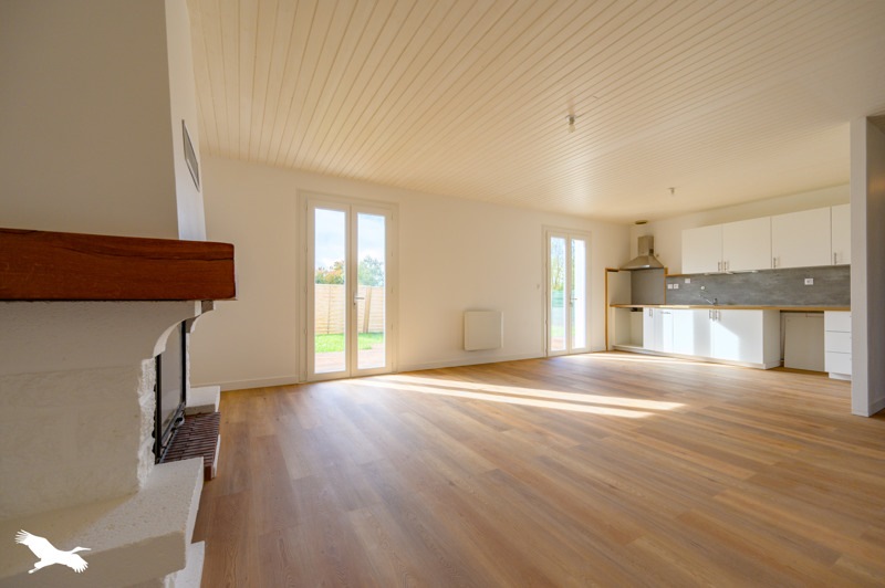 Vente Maison STE SOULLE - 5 pièces -99 m² - (17220)