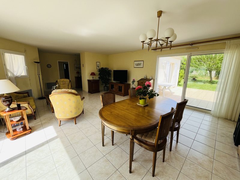 Vente Maison STE SOULLE - 5 pièces -122 m² - (17220)