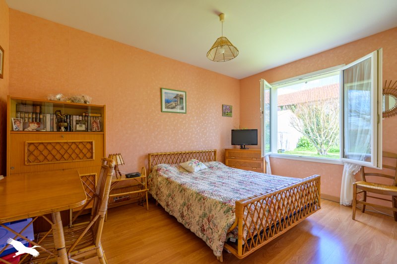 Vente Maison STE SOULLE - 5 pièces -122 m² - (17220)