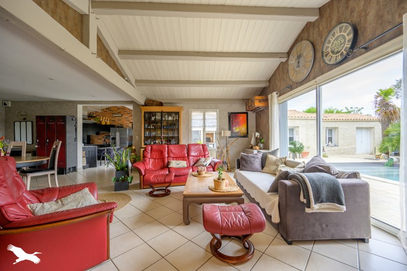 Vente Maison DOMPIERRE SUR MER - 6 pièces -175 m² - (17139)