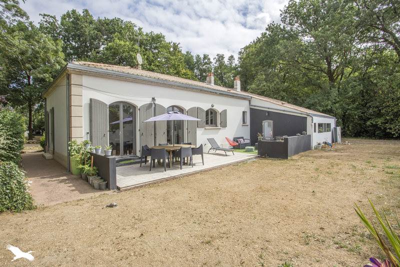 Vente Maison Dompierre-sur-Mer 17139 6 pièces - 184 m²