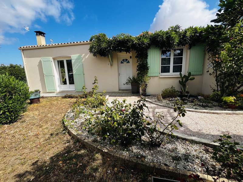 Vente Maison STE SOULLE - 6 pièces -112 m² - (17220)