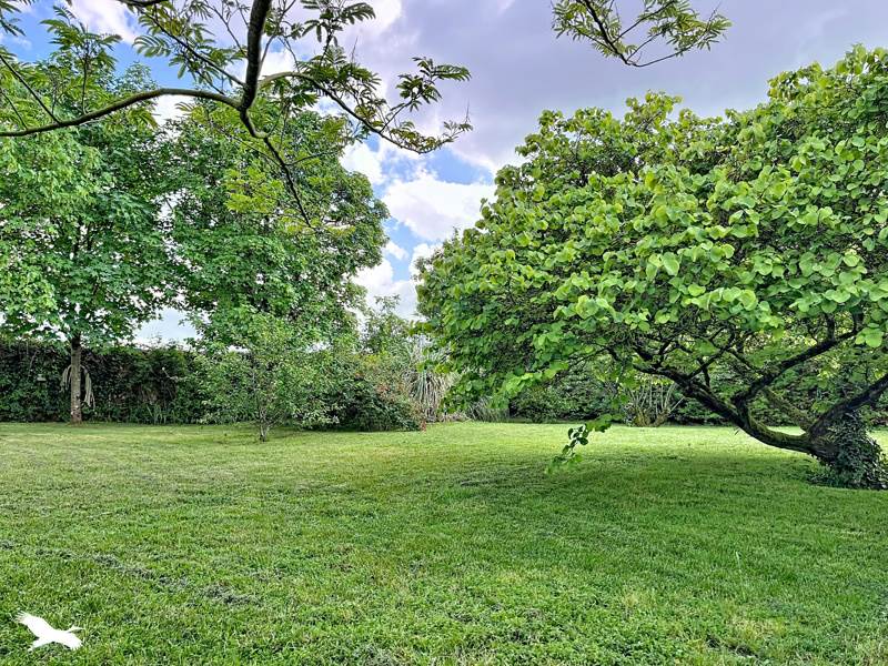 Vente Maison Saint-Xandre - 9 pièces -204 m² - (17138)