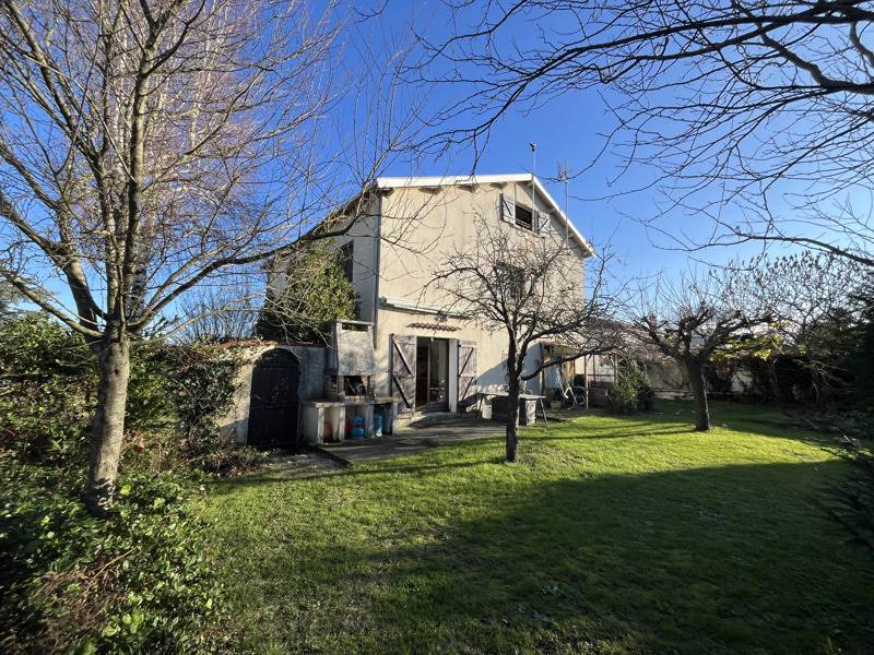 Vente Maison ST XANDRE - 7 pièces -180 m² - (17138)