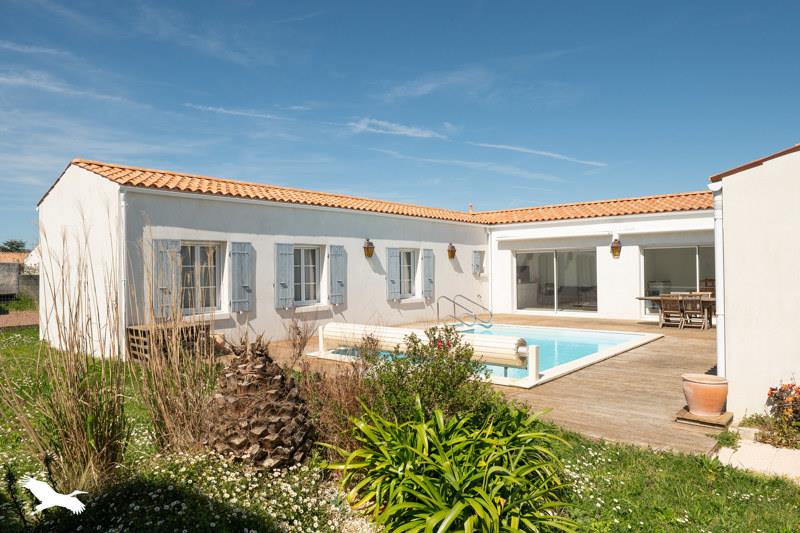 Vente Maison LA BREE LES BAINS - 5 pièces -130 m² - (17840)