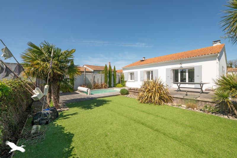 Vente Maison LA BREE LES BAINS - 4 pièces -91 m² - (17840)