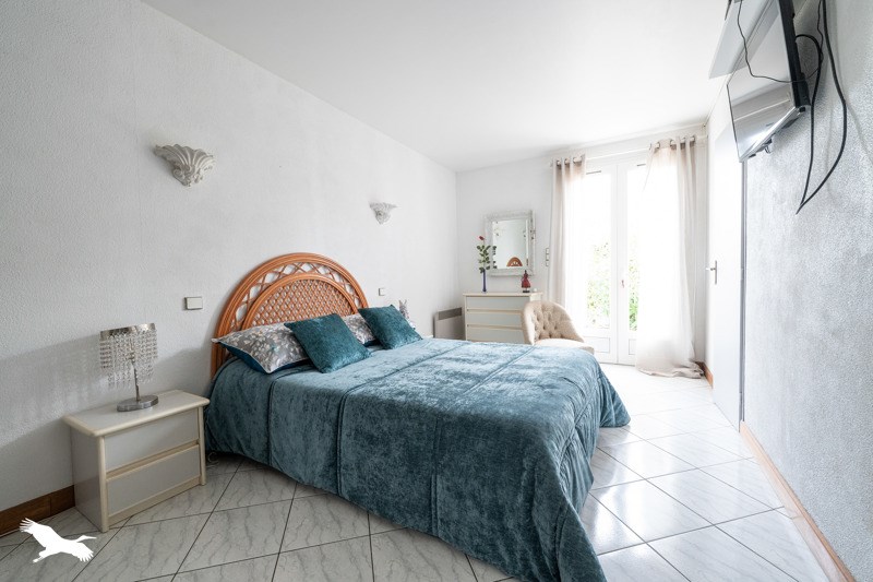 Vente Maison ST DENIS D OLERON - 6 pièces -201 m² - (17650)