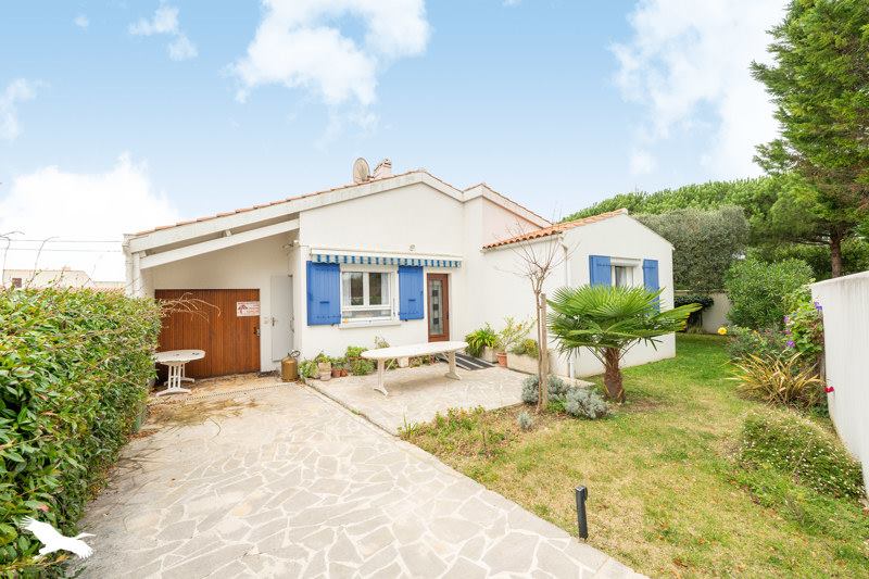 Vente Maison ST DENIS D OLERON - 5 pièces -118 m² - (17650)