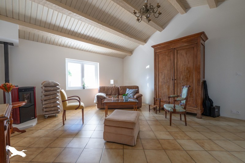 Vente Maison ST GEORGES D OLERON - 5 pièces -90 m² - (17190)
