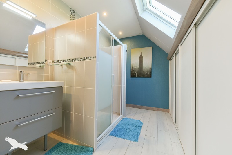 Vente Maison VEUZAIN SUR LOIRE - 7 pièces -158 m² - (41150)