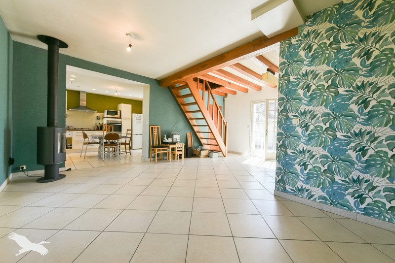 Vente Maison VEUZAIN SUR LOIRE - 7 pièces -158 m² - (41150)