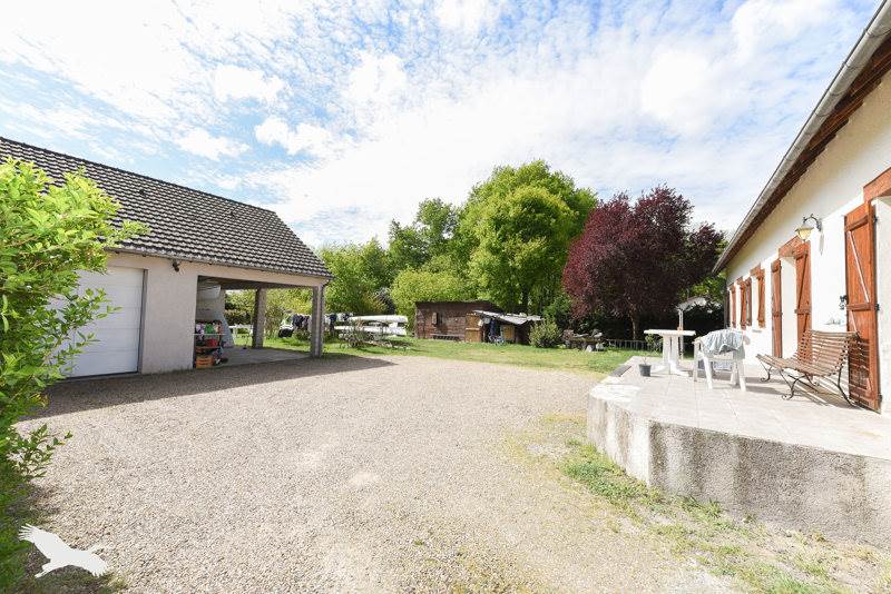 Vente Maison VEUZAIN SUR LOIRE - 7 pièces -158 m² - (41150)