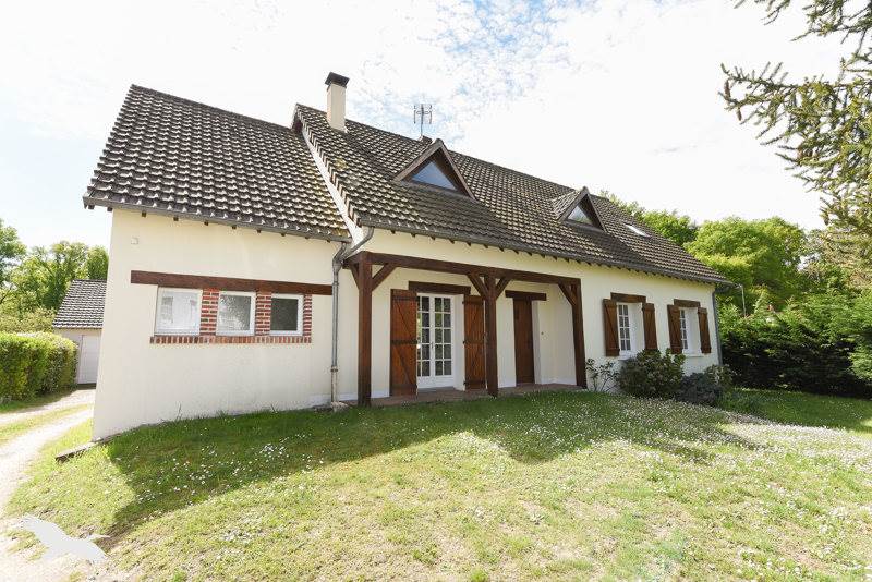 Vente Maison VEUZAIN SUR LOIRE - 7 pièces -158 m² - (41150)