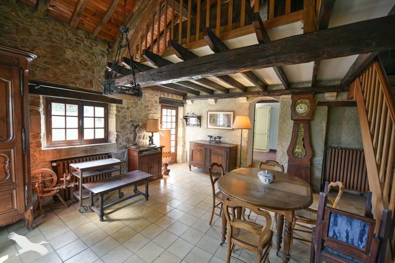 Vente Maison VEUZAIN SUR LOIRE - 6 pièces -160 m² - (41150)