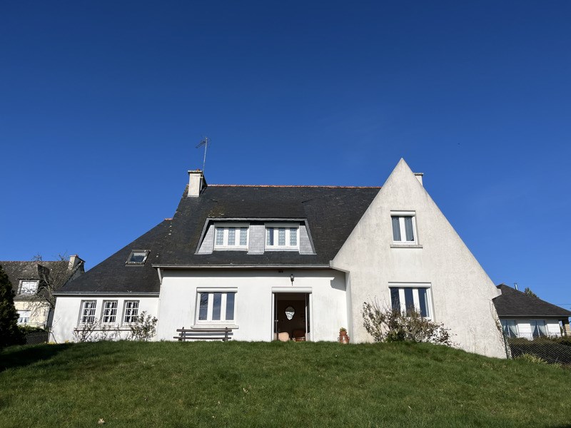 Maison 7 pièces 154 m² · à Châteauneuf-du-Faou · 154 m² · 187 424 €