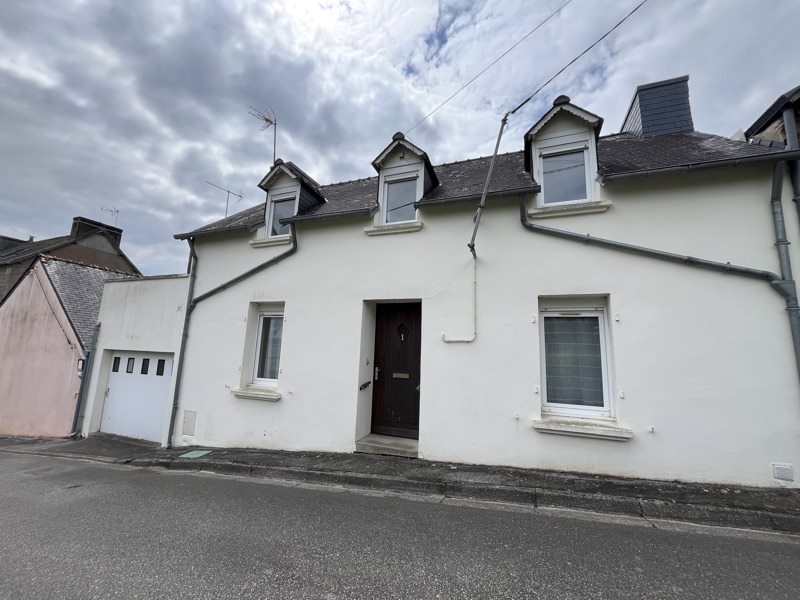 Maison 4 pièces 95 m² · à Châteauneuf-du-Faou · 95 m² · 145 800 €