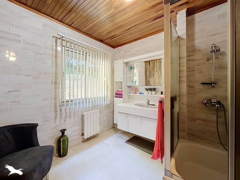 Vente Maison Châteauneuf-du-Faou - 6 pièces -162 m² - (29520)