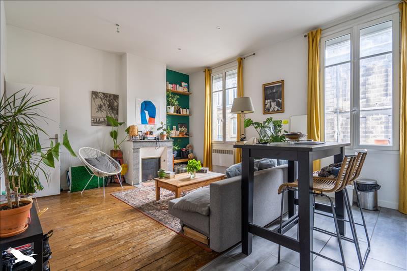 Vente Appartement BORDEAUX - 2 pièces -39 m² - (33000)