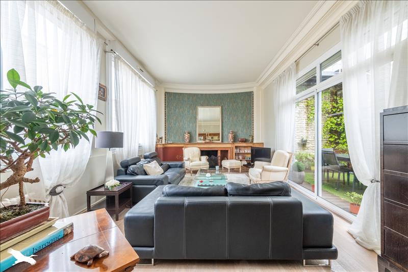 Vente Maison BORDEAUX - 7 pièces -199 m² - (33000)