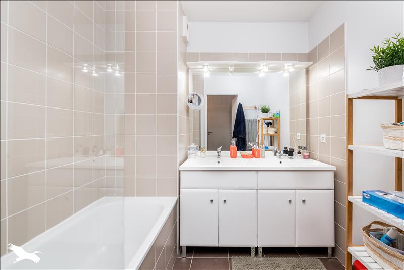 Vente Appartement BORDEAUX - 4 pièces -90 m² - (33300)