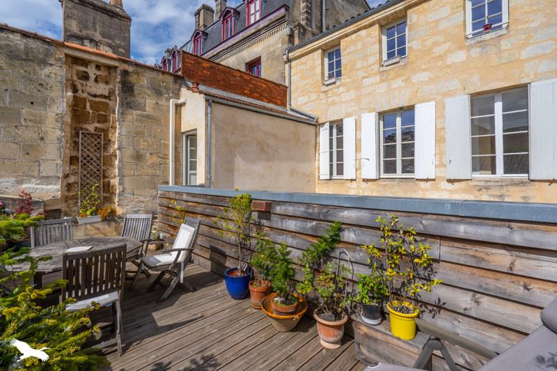 Vente Appartement BORDEAUX - 6 pièces -142 m² - (33000)