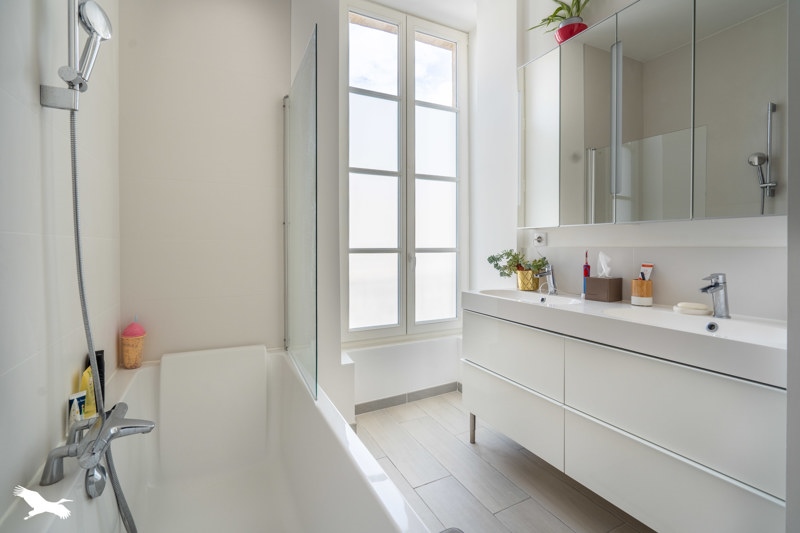 Vente Appartement BORDEAUX - 6 pièces -142 m² - (33000)