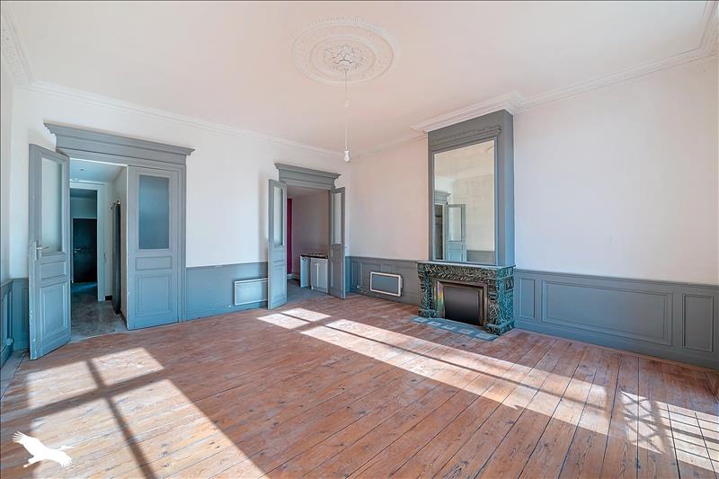 Vente Appartement BORDEAUX - 2 pièces -81 m² - (33000)