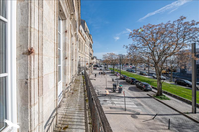 Vente Appartement BORDEAUX - 3 pièces -139 m² - (33000)