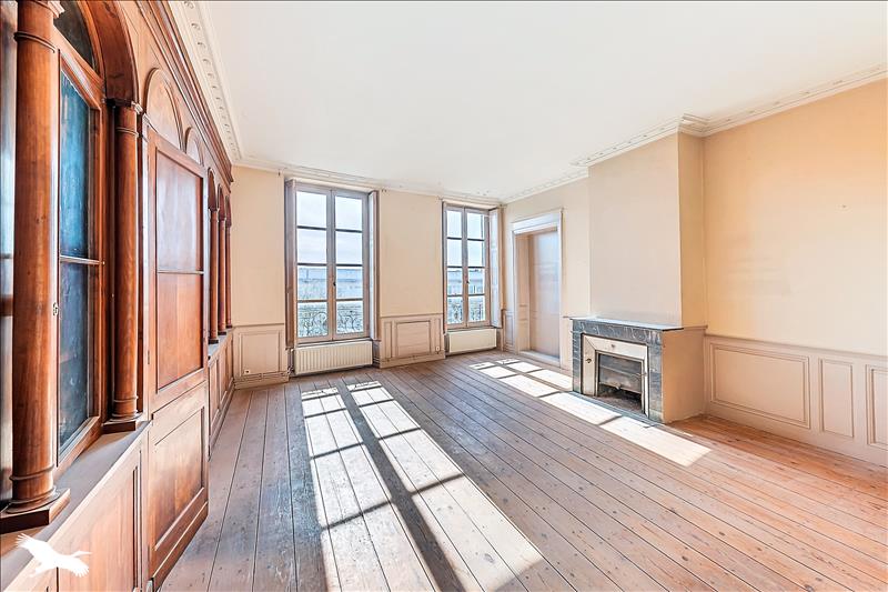 Vente Appartement BORDEAUX - 3 pièces -122 m² - (33000)