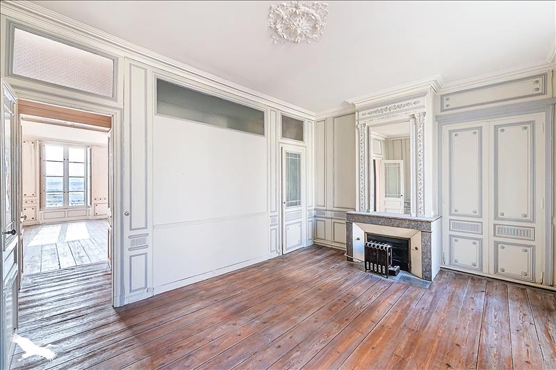 Vente Appartement BORDEAUX - 2 pièces -96 m² - (33000)