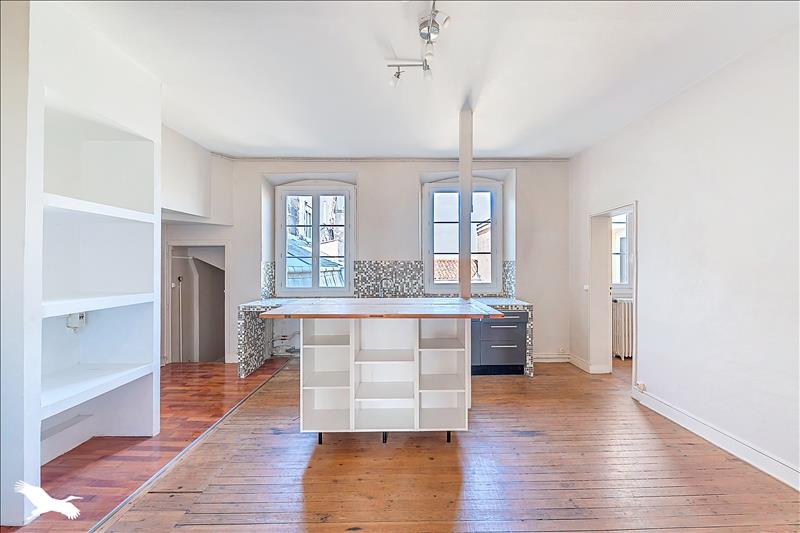 Vente Appartement BORDEAUX - 3 pièces -136 m² - (33000)