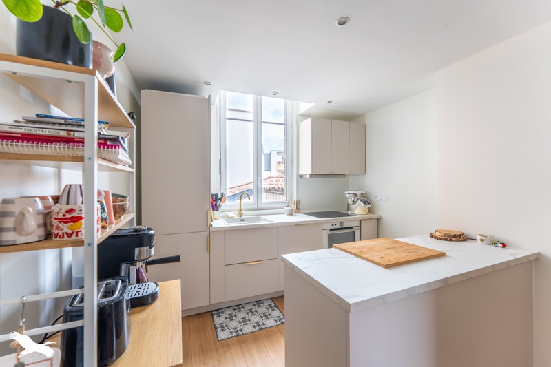 Vente Appartement BORDEAUX - 3 pièces -63 m² - (33300)