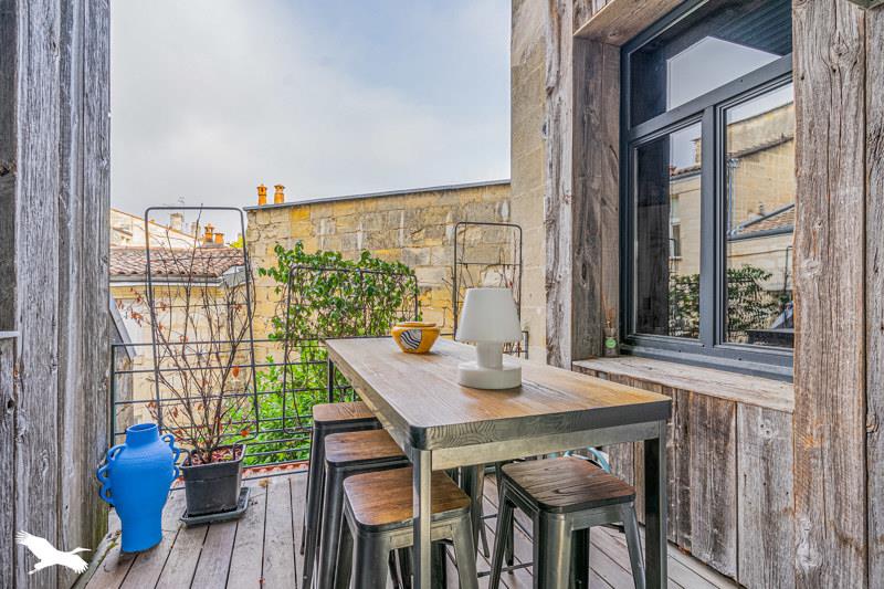 Vente Appartement BORDEAUX - 4 pièces -100 m² - (33000)