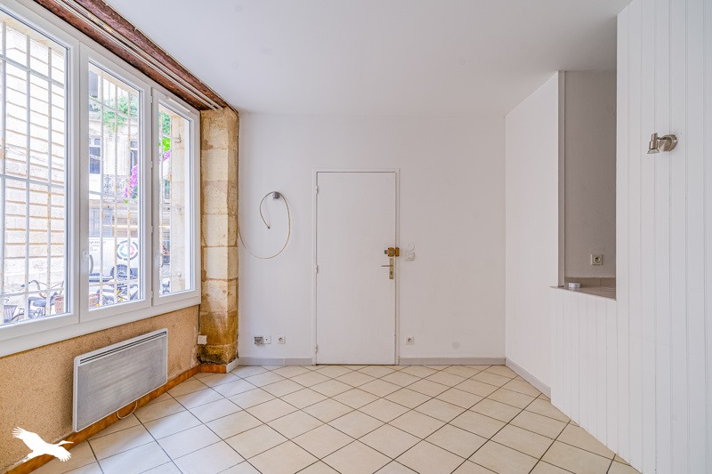 Vente Appartement BORDEAUX - 2 pièces -40 m² - (33300)