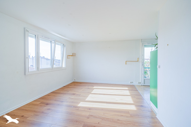 Vente Appartement BORDEAUX - 4 pièces -65 m² - (33300)