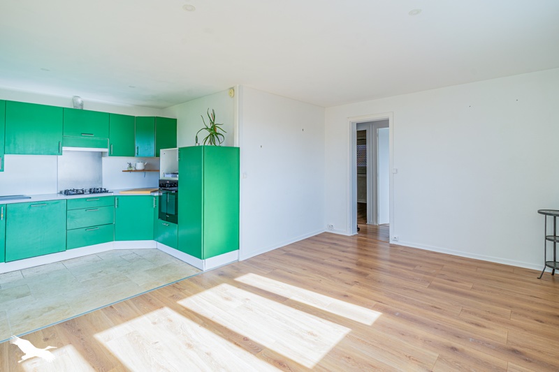 Vente Appartement BORDEAUX - 4 pièces -65 m² - (33300)