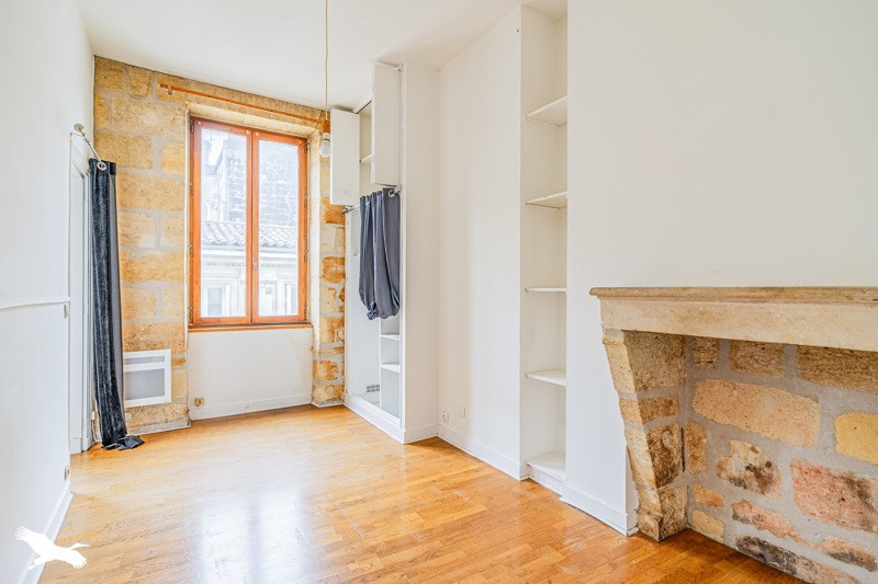 Vente Appartement BORDEAUX - 2 pièces -39 m² - (33000)