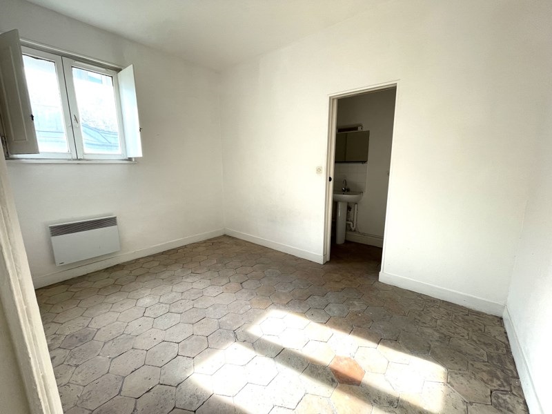 Vente Appartement BORDEAUX - 2 pièces -27 m² - (33300)